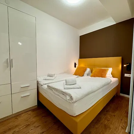 Vonni - Zell Am 公寓